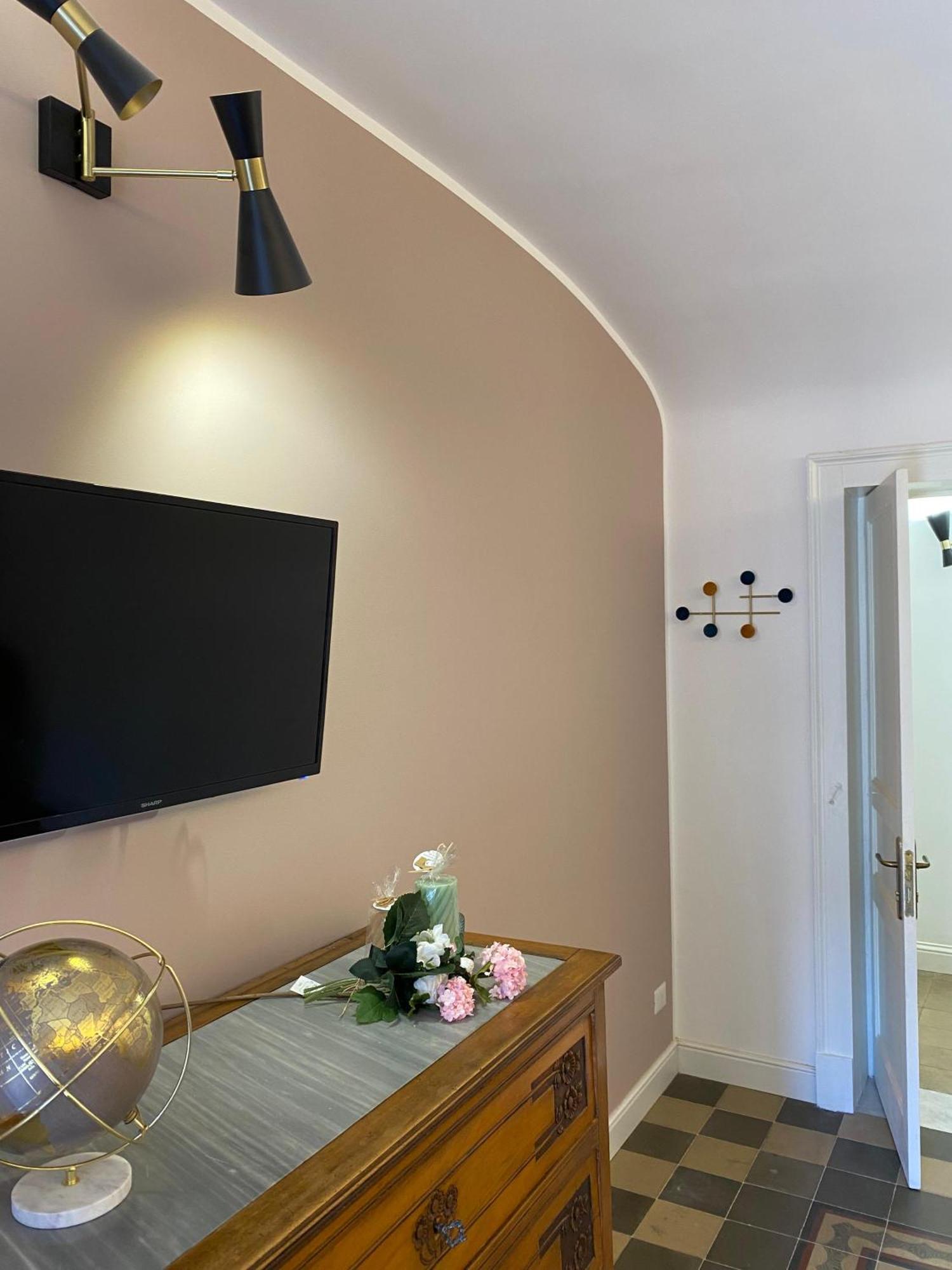 Bed and Breakfast Dimora Dei Minoriti Катанія Екстер'єр фото