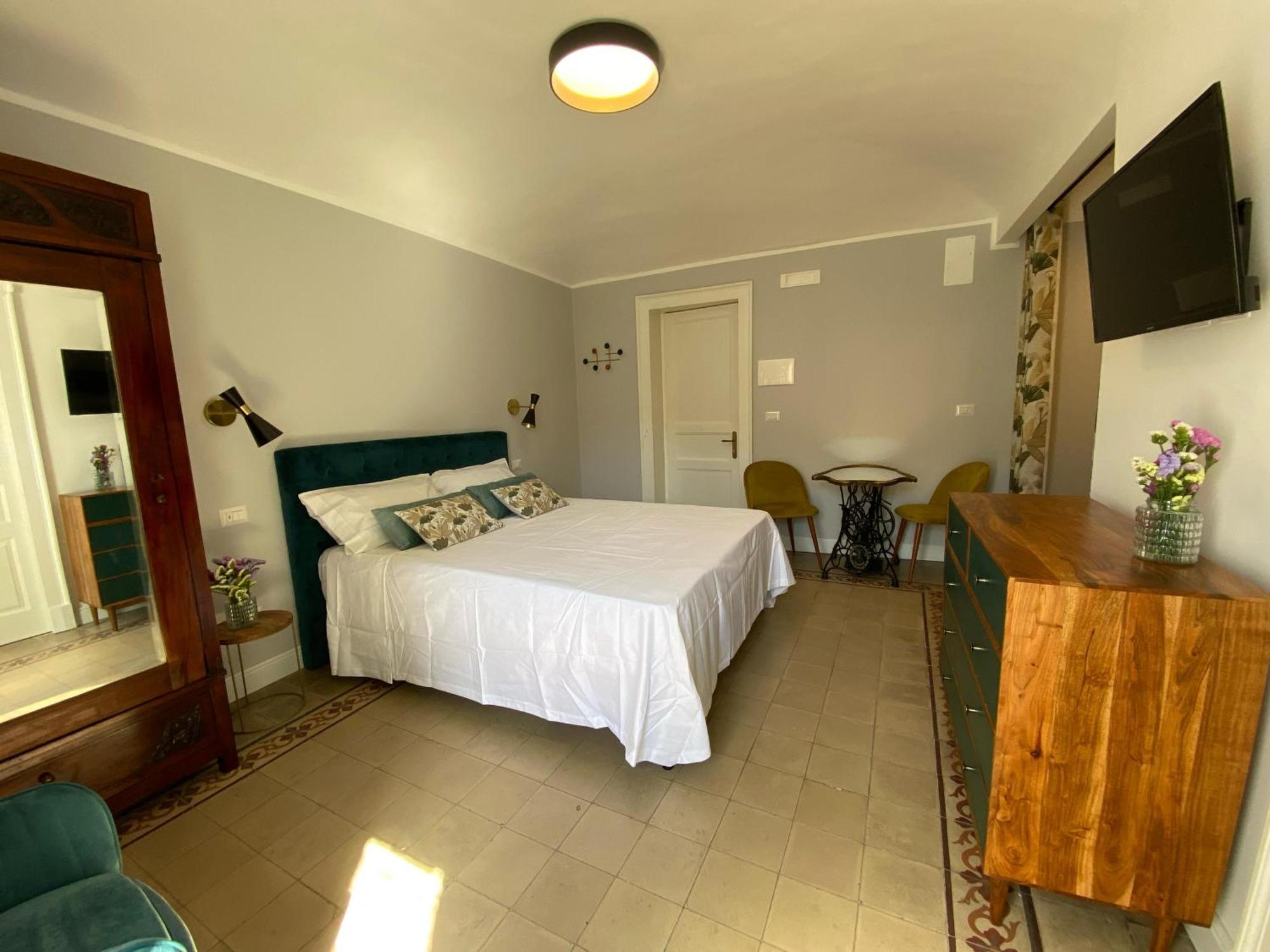 Bed and Breakfast Dimora Dei Minoriti Катанія Екстер'єр фото